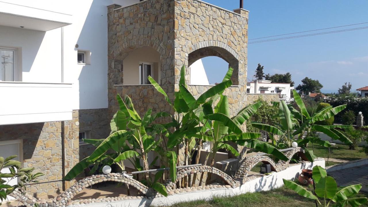 Villa Helga Exotic Пефкохори Экстерьер фото