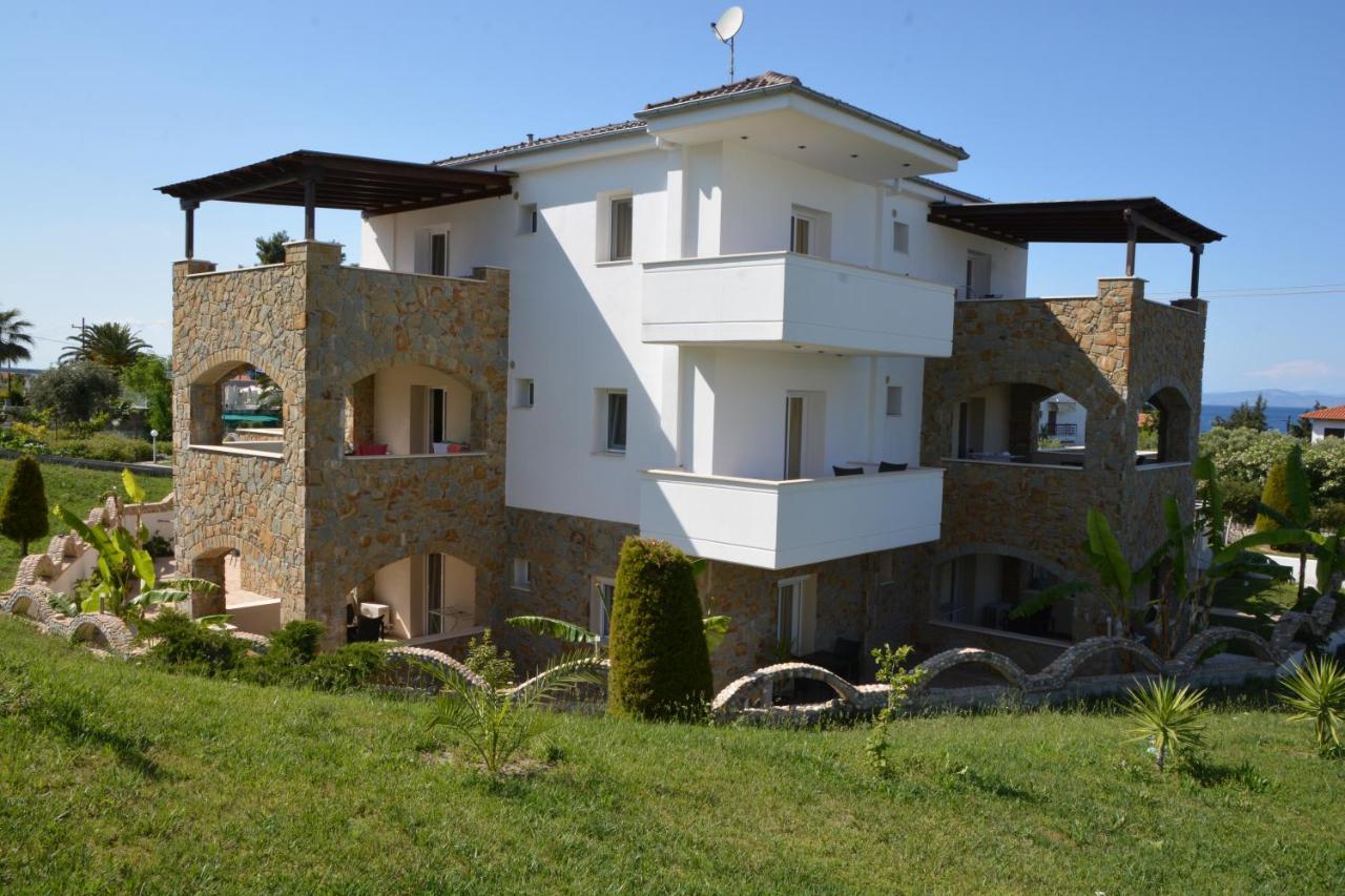 Villa Helga Exotic Пефкохори Экстерьер фото