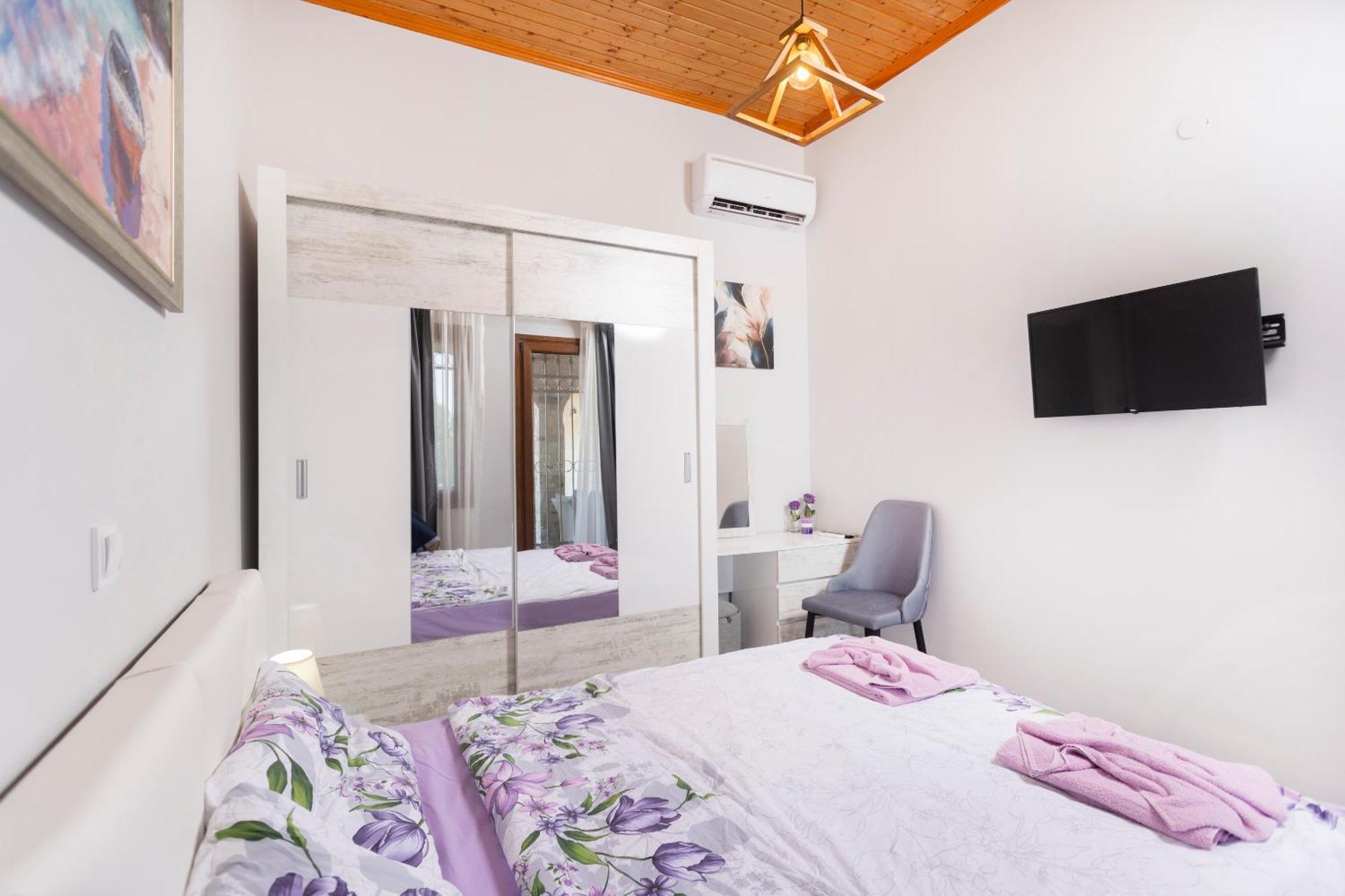 Villa Helga Exotic Пефкохори Экстерьер фото