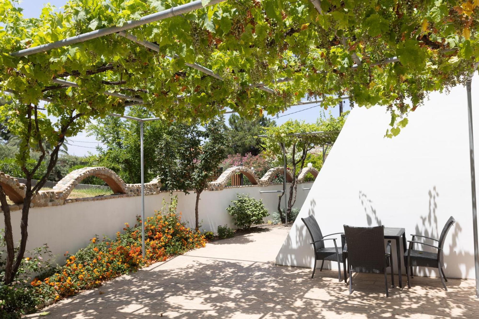 Villa Helga Exotic Пефкохори Экстерьер фото
